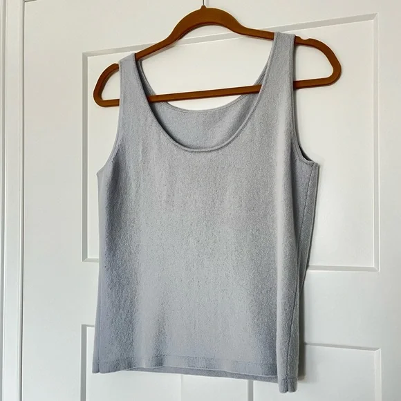 Ann Taylor 100% cashmere top - Picture 2 of 4